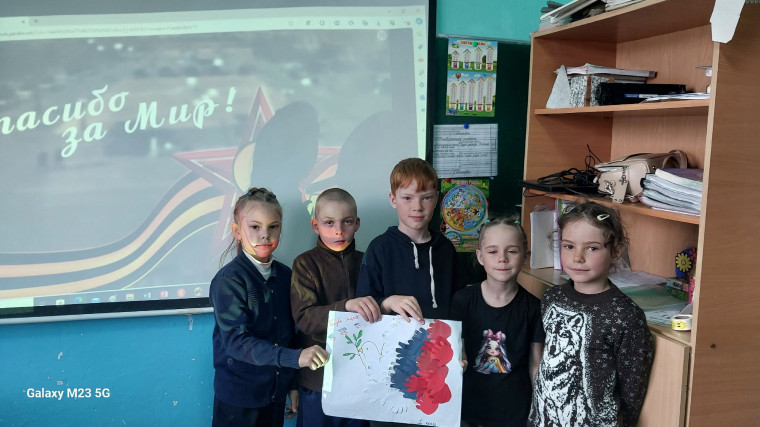 Символ мира на земле. Голубь мира - голубь победы!.